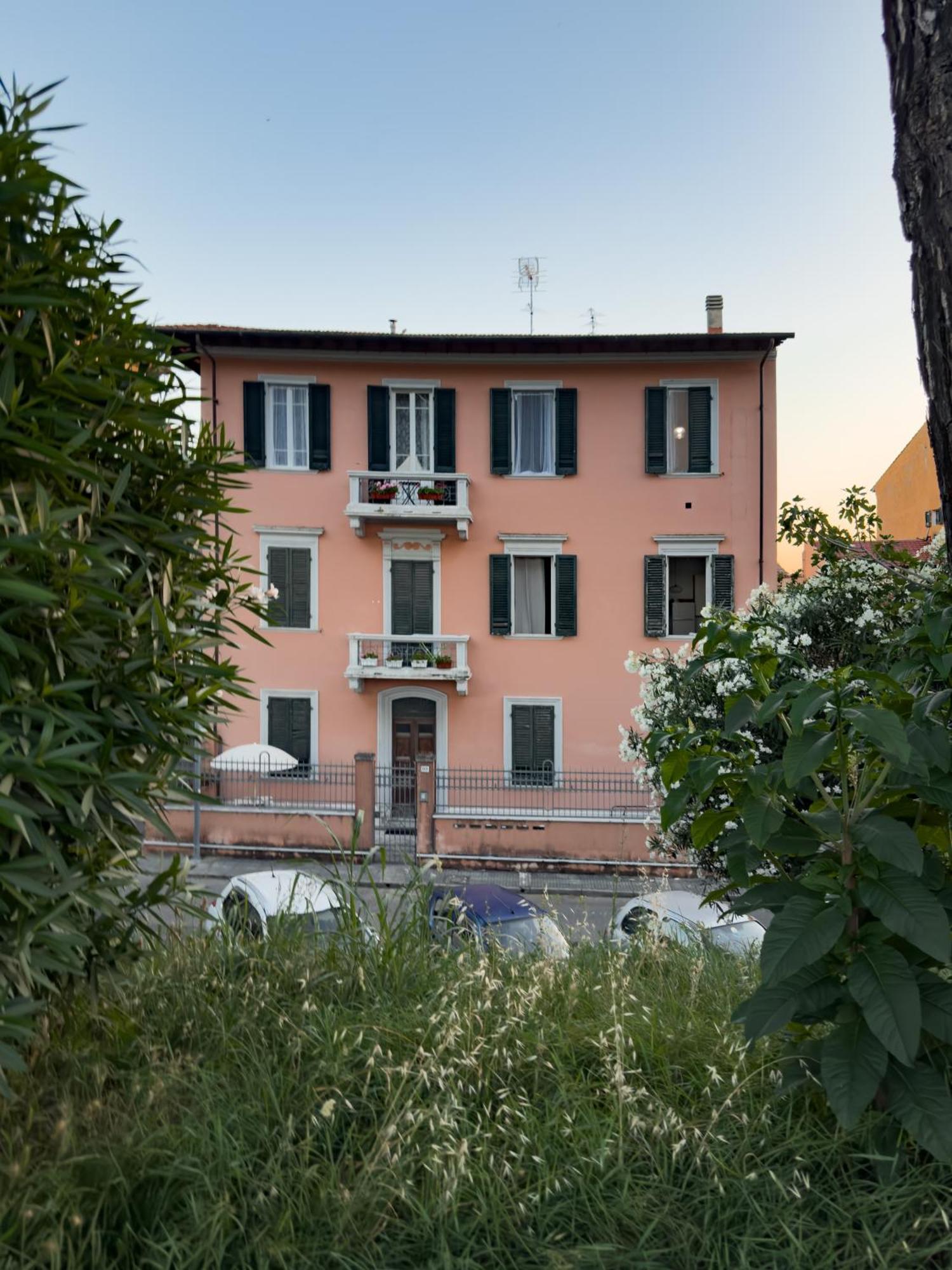 La Casa Di Eli Appartamenti Pisa Exteriör bild